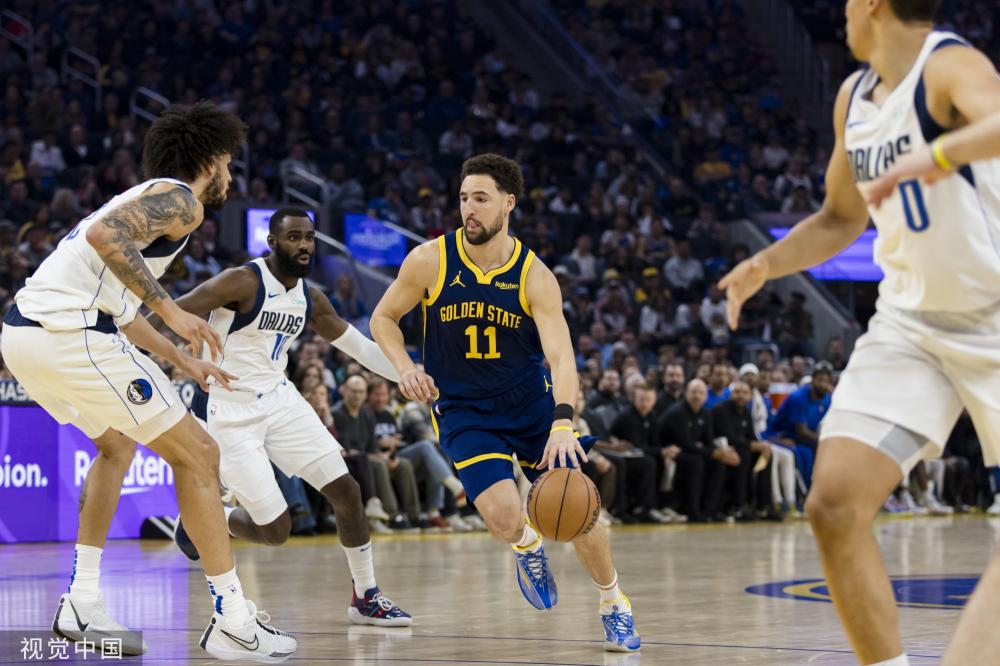 在锋线和中 在锋线和中