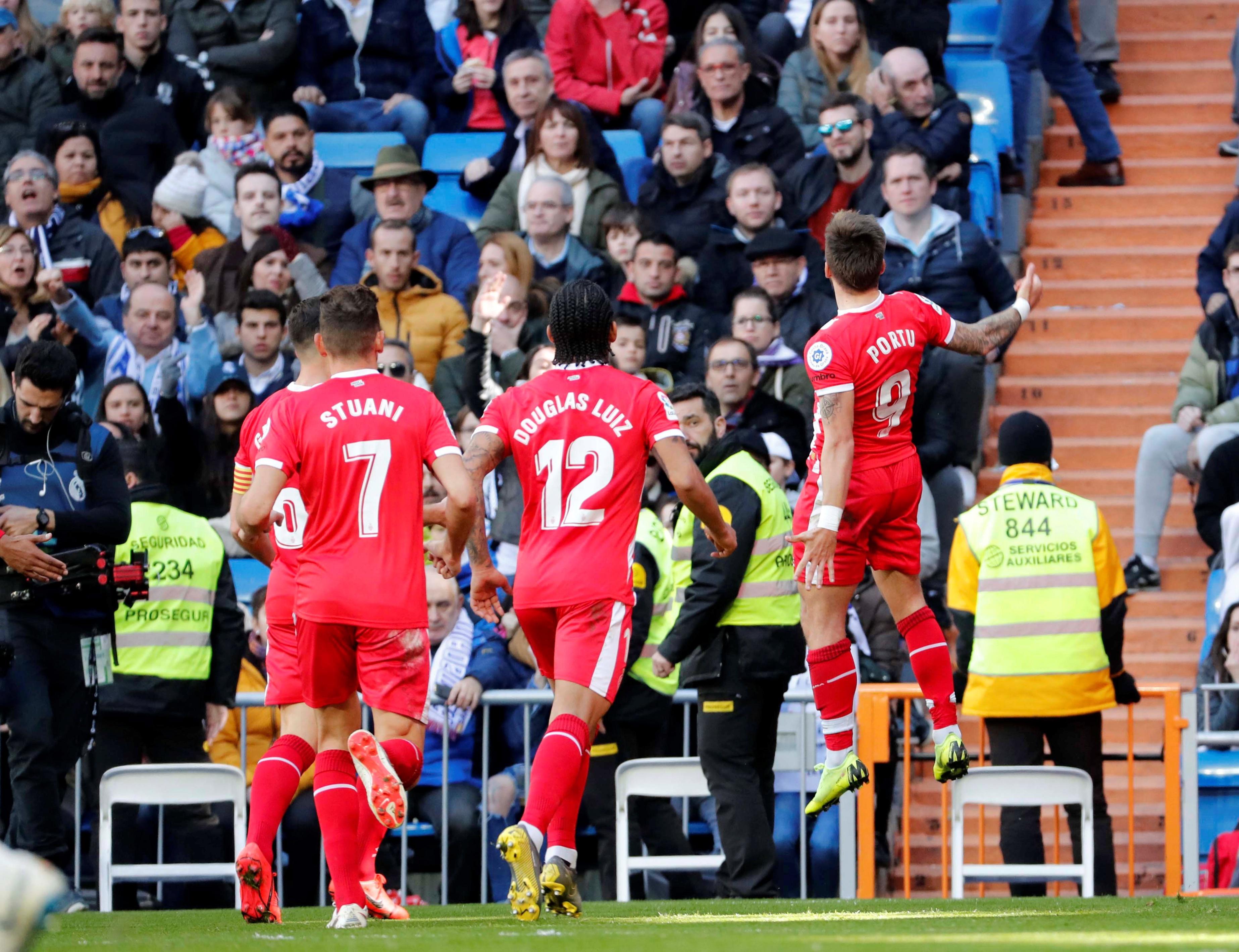 聯賽中的對 聯賽中的對