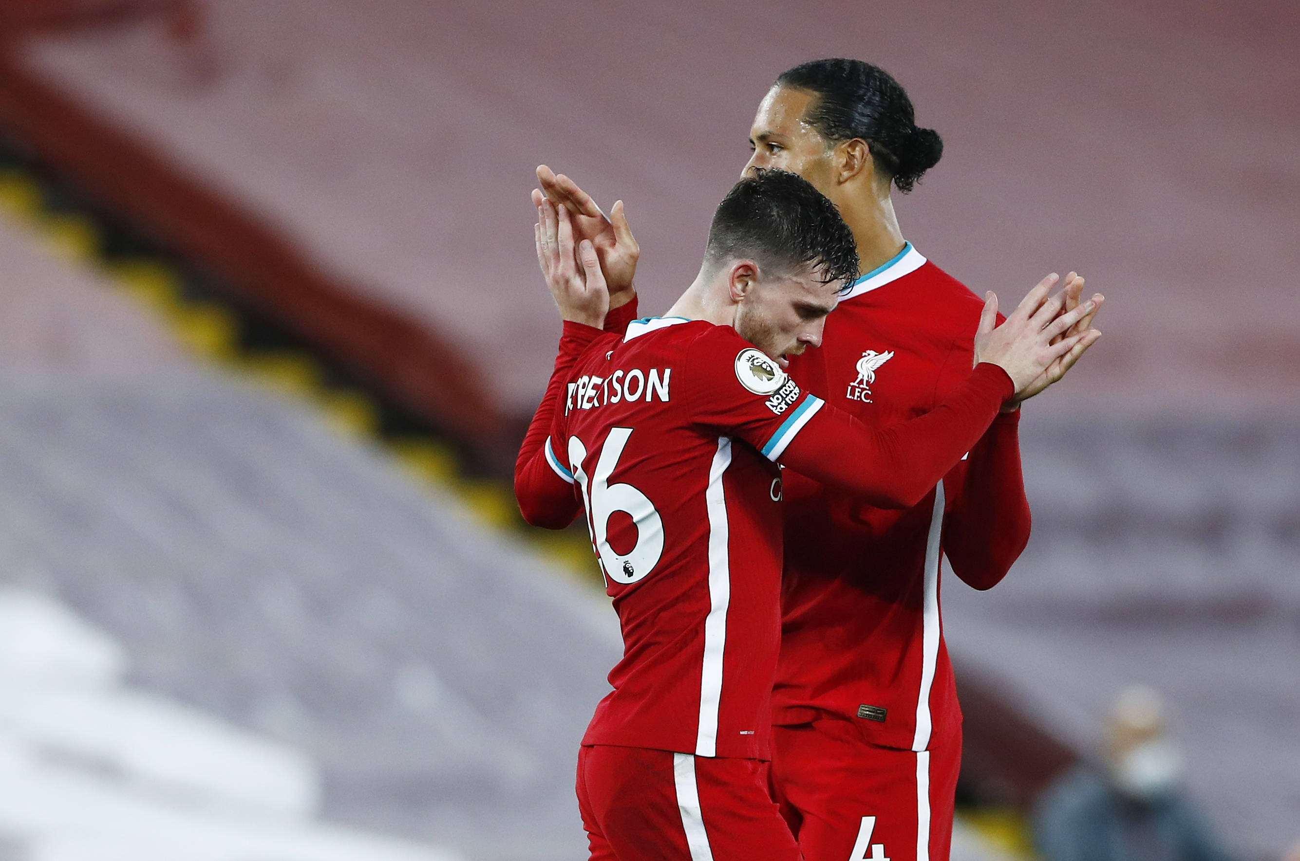 一位在中國 一位在中國